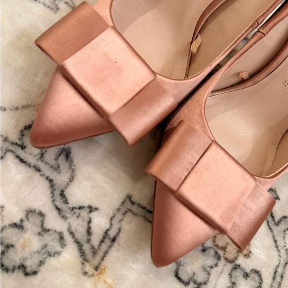 Zara Women's Pink Satin Bow Heels - Picture 4 of 5